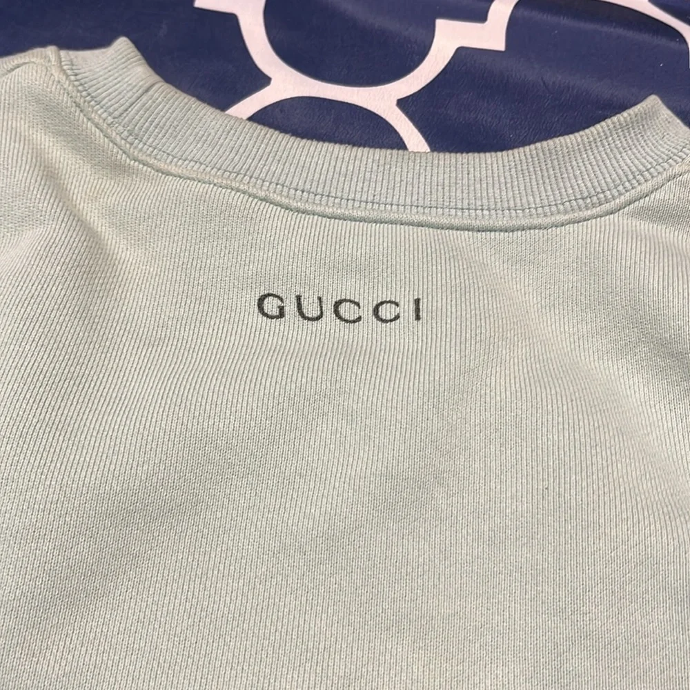 Gucci - Picture 2 of 3